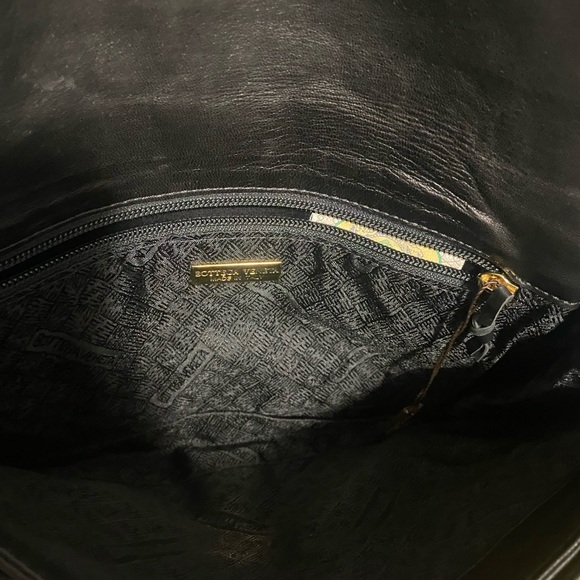 Bottega veneta black leather crossbody bag - Picture 9 of 9